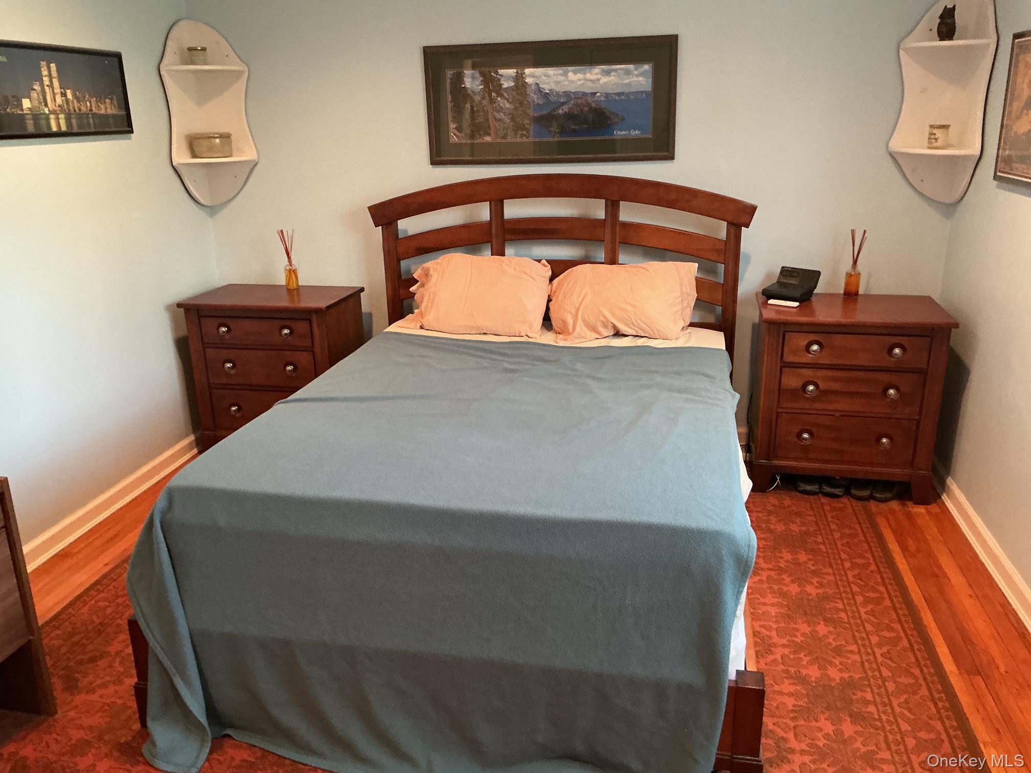 #12 photo, 441 W Main Street, 롱 아일랜드 Huntington , NY 11743