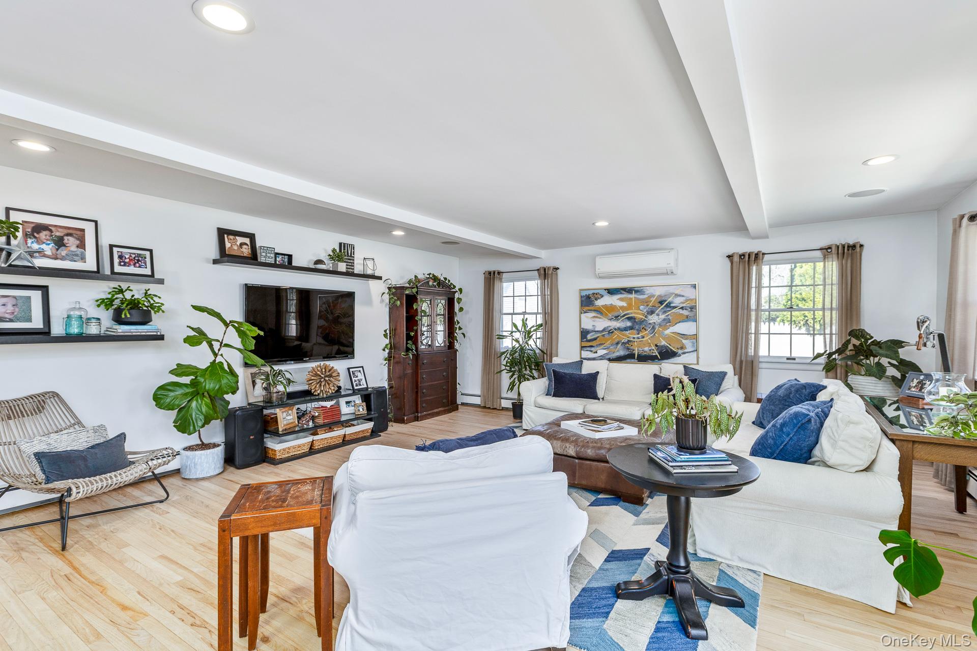 #10 photo, 16 Ursular Court, সাফোক কাউন্টি Smithtown , NY 11787