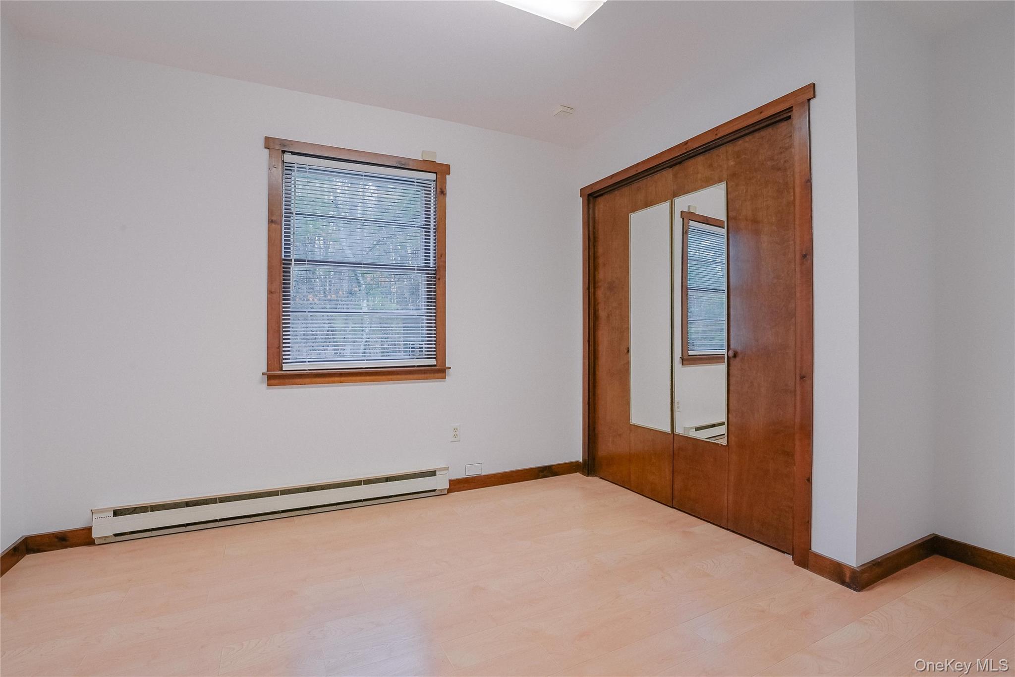 #13 photo, 1050 Route 28, 뉴욕주 Kingston , NY 12401