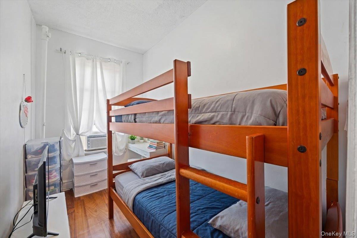 #10 photo, 94 Elliott Avenue, Yonkers , NY 10705