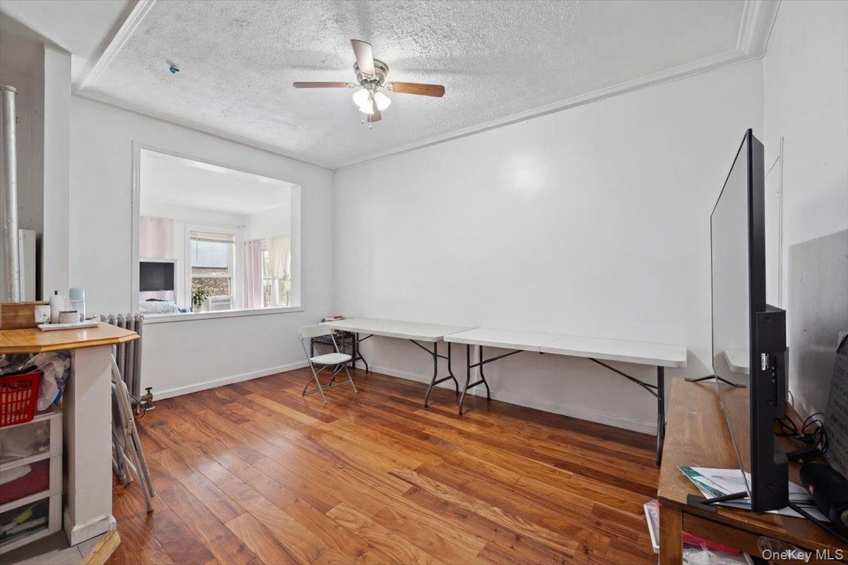 #3 photo, 94 Elliott Avenue, Yonkers , NY 10705