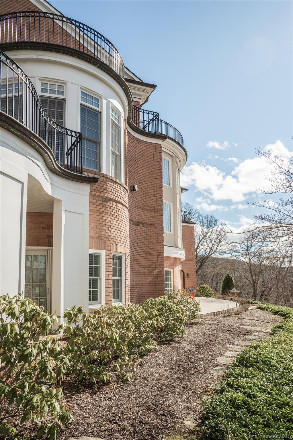 #8 photo, 4 Springhouse Road, Sloatsburg , NY 10974