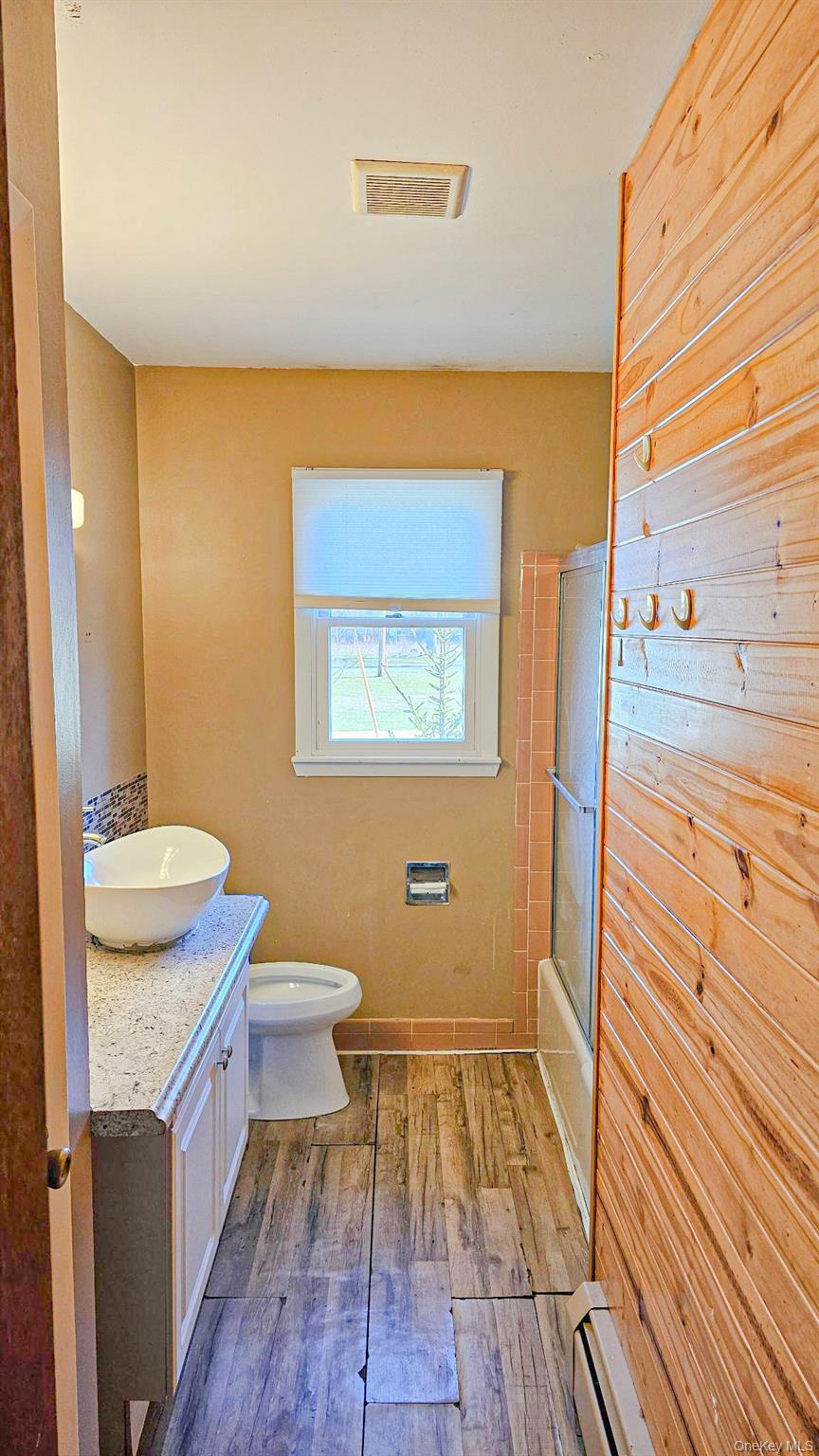 #5 photo, 225 Monhagen Avenue, 纽约州 Middletown , NY 10940