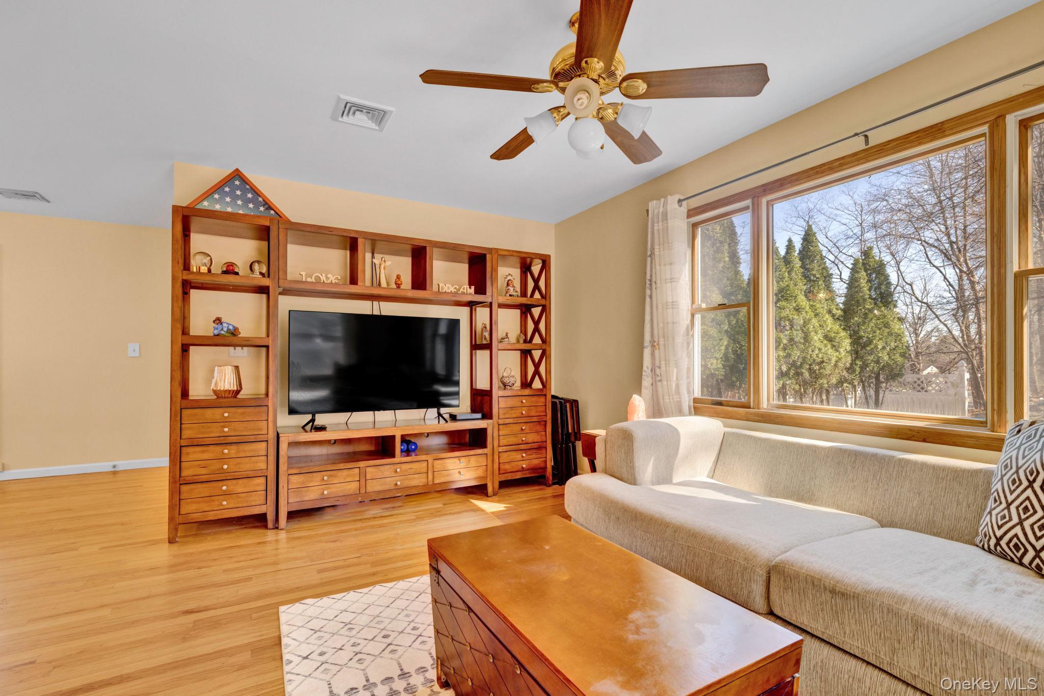 #16 photo, 65 Jay Street, Stony Point , NY 10980