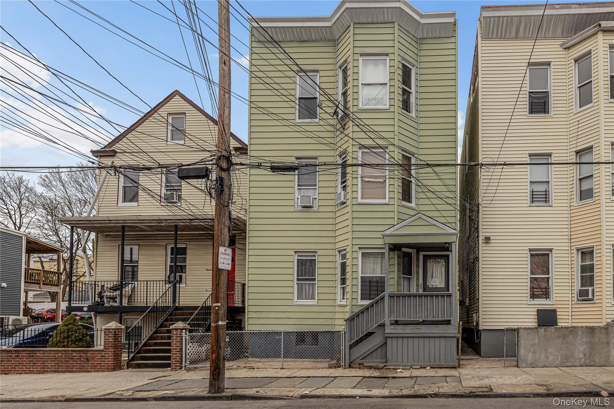 #1 photo, 139 Voss Avenue, 뉴욕주 Yonkers , NY 10703