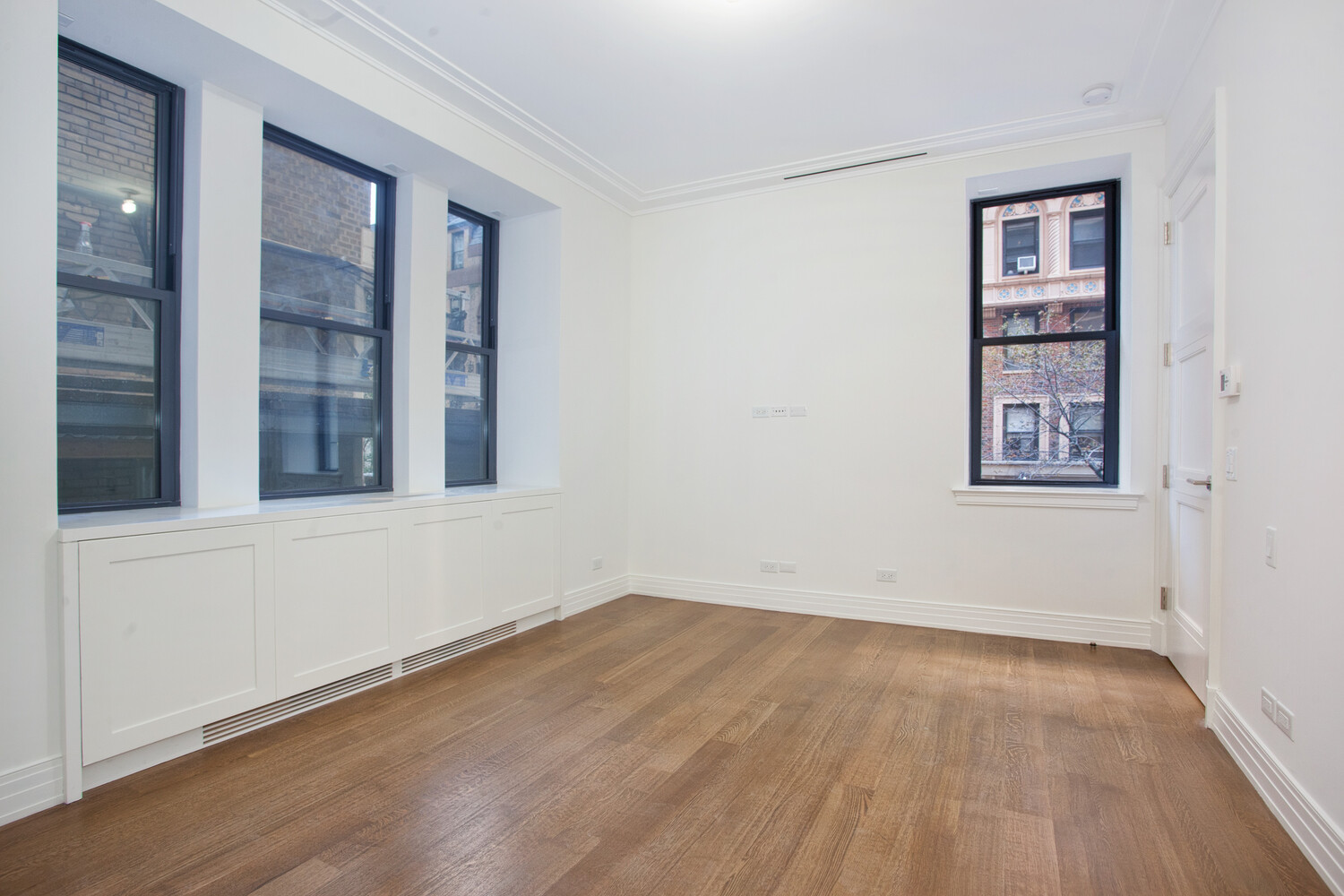 #5 photo, 235 W 75TH Street, ম্যানহাটন Upper West Side , NY 10023