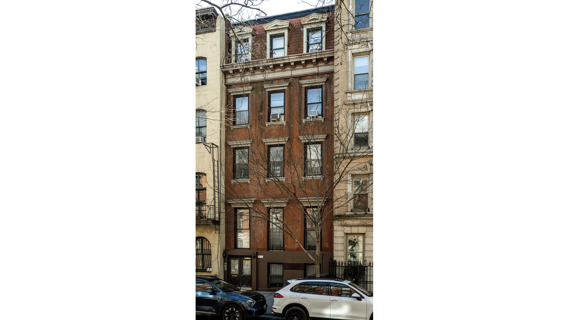 #12 photo, 214 E 17TH Street, Gramercy Park , NY 10003