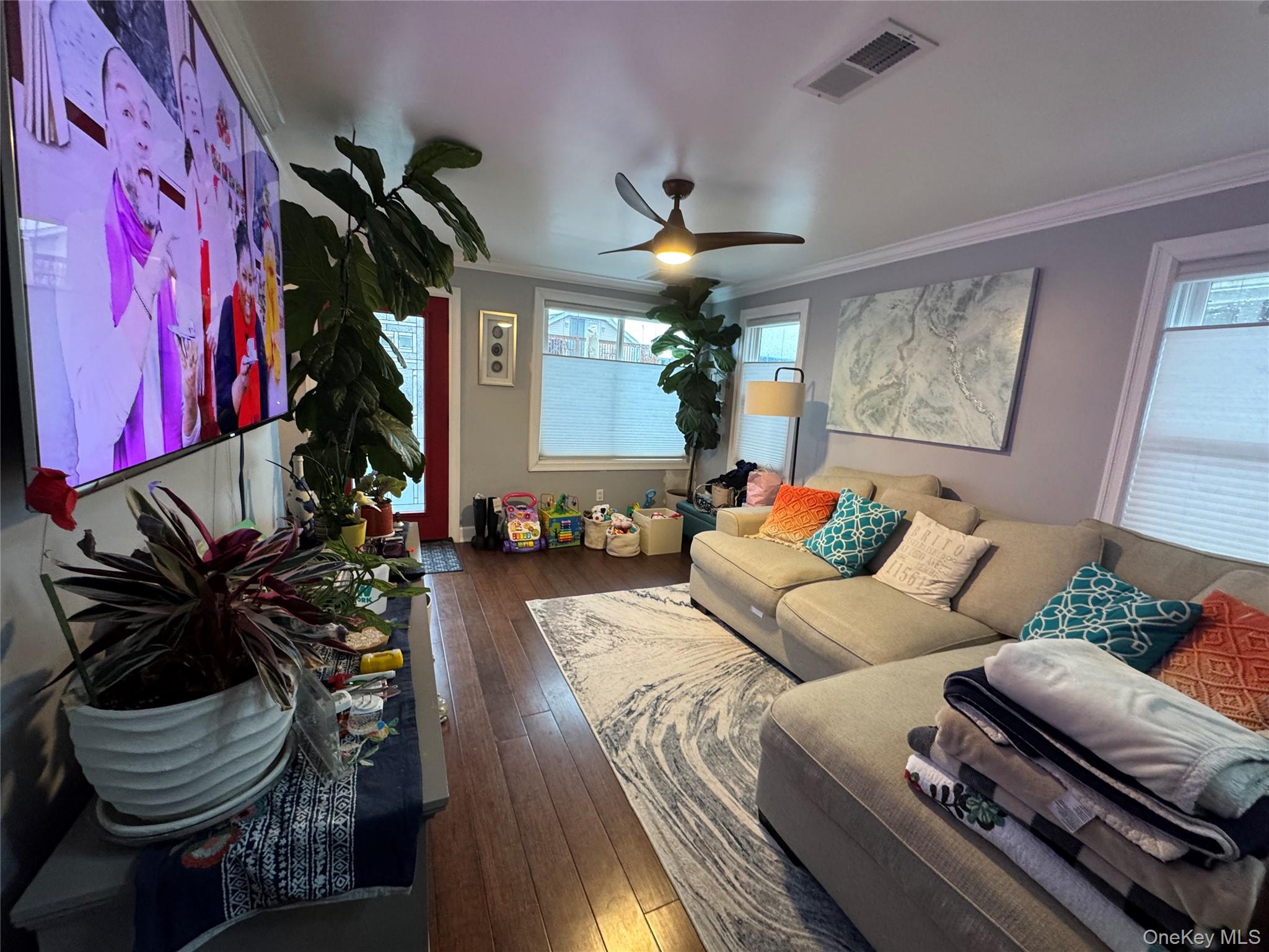 #7 photo, 63 Ohio Avenue, नासाउ काउंटी Long Beach , NY 11561