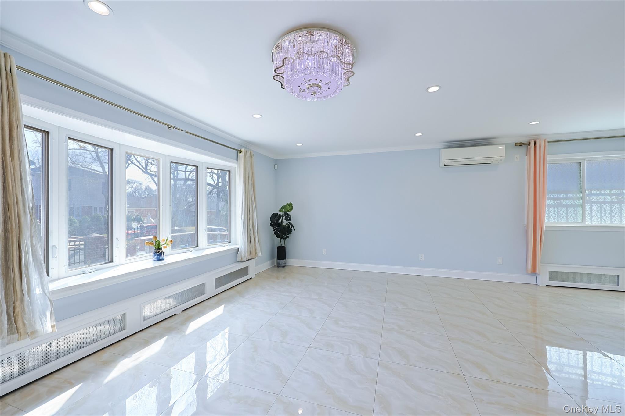 #15 photo, 22447 76th Road, Oakland Gardens , NY 11364