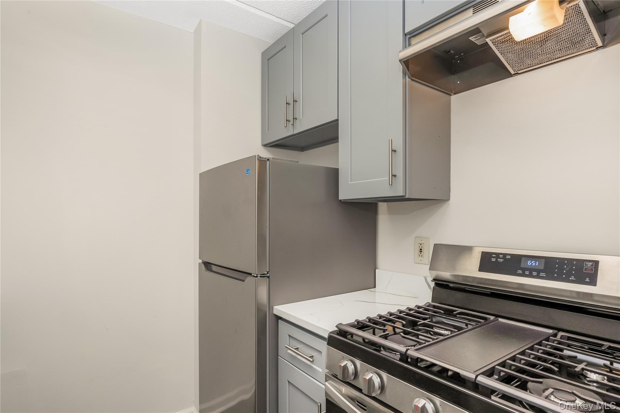 #9 photo, 135 Post Avenue, 長島 西布雷 Westbury , NY 11590