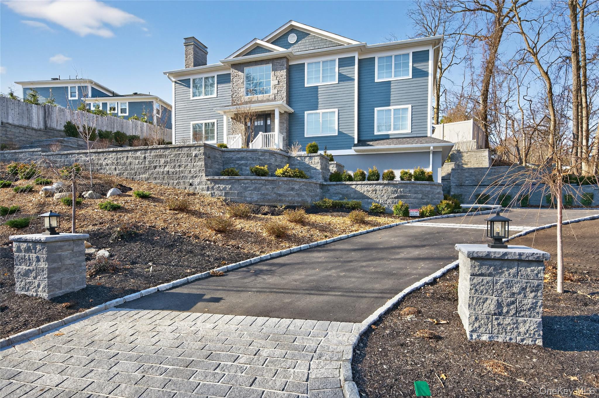 #3 photo, 208 Cow Neck Road, Port Washington , NY 11050