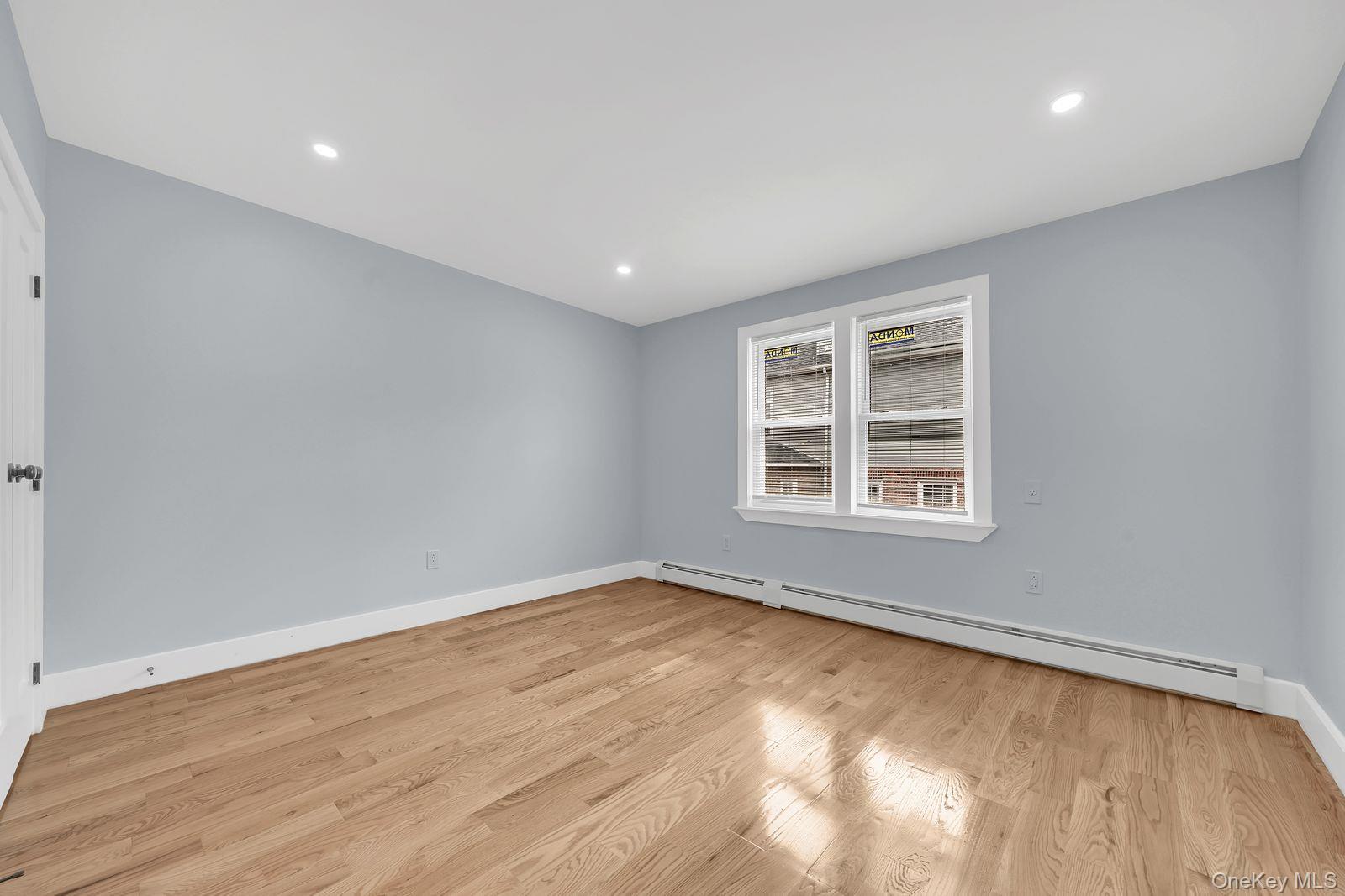 #12 photo, 1616 HAMMERSLEY Avenue, ব্রঙ্কস Bronx , NY 10469