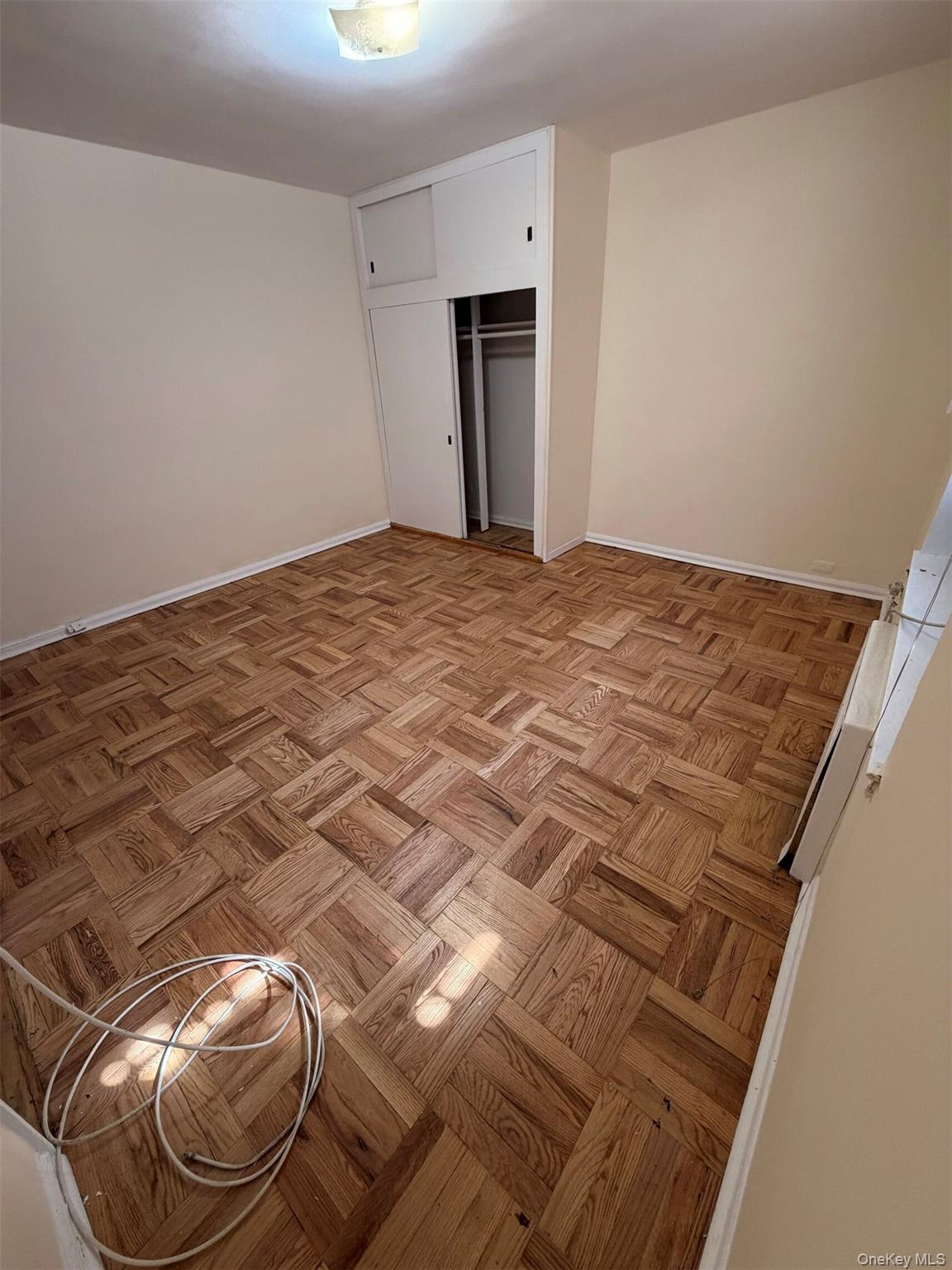 #8 photo, 32-22 91 Street, কুইন্‌স East Elmhurst , NY 11369