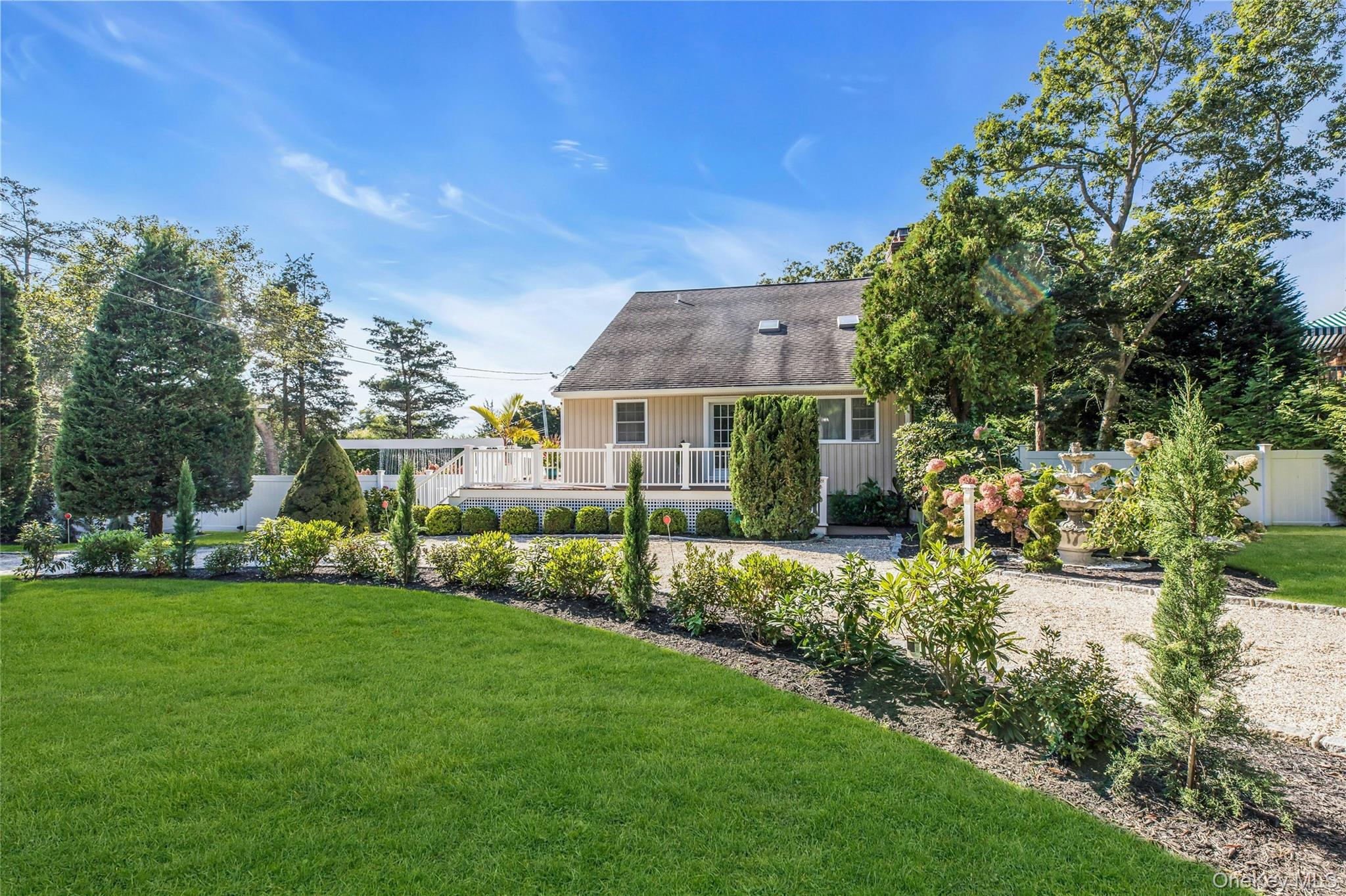 #4 photo, 35 Grant Boulevard, सफ़ोक काउंटी Hampton Bays , NY 11946