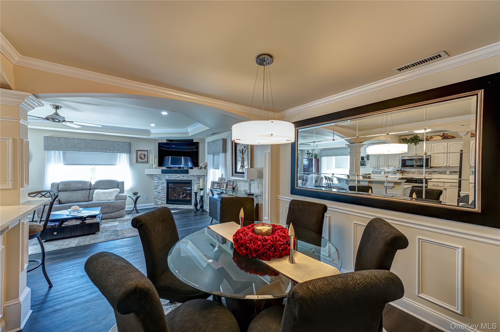 #11 photo, 388 Forest Avenue, নাসাউ কাউন্টি Massapequa , NY 11758