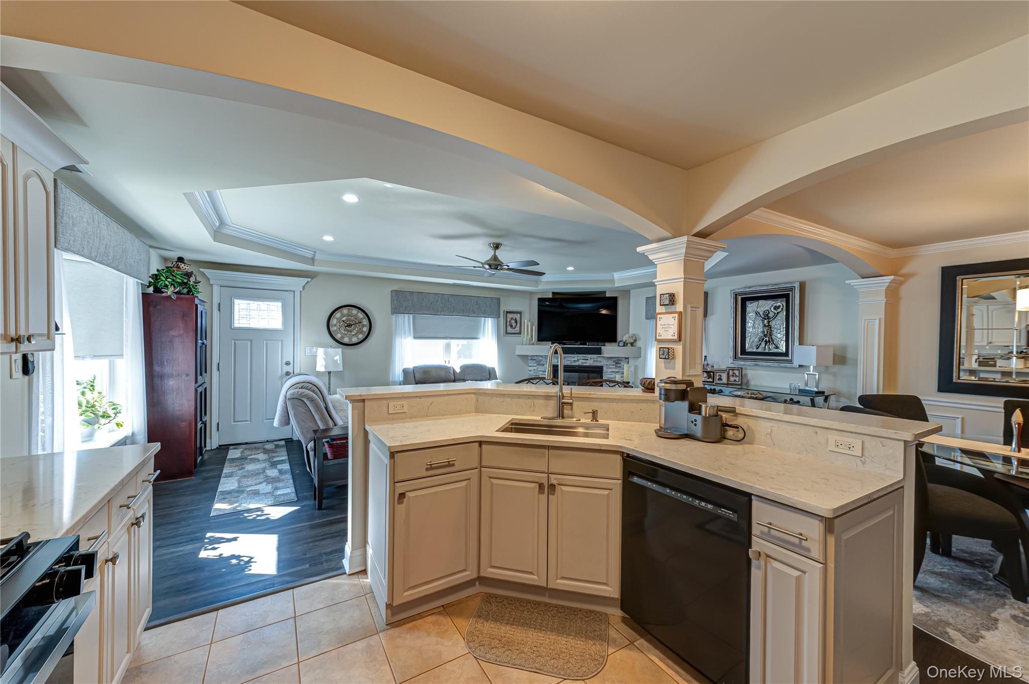 #5 photo, 388 Forest Avenue, নাসাউ কাউন্টি Massapequa , NY 11758