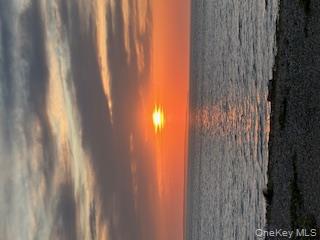 #16 photo, 16 Navy Road, Montauk , NY 11954