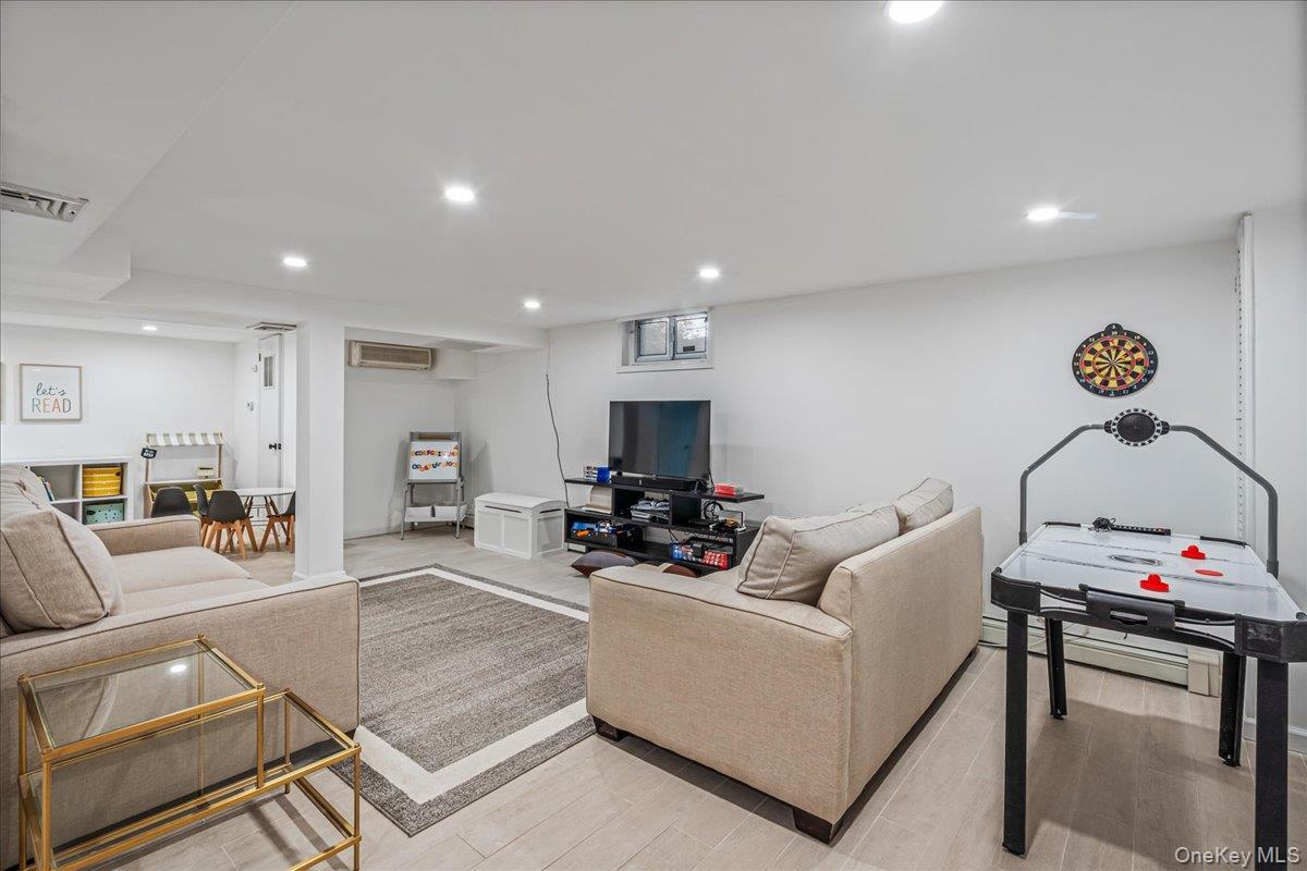 #18 photo, 350 Dogwood Lane, 長島 曼哈塞特 Manhasset , NY 11030