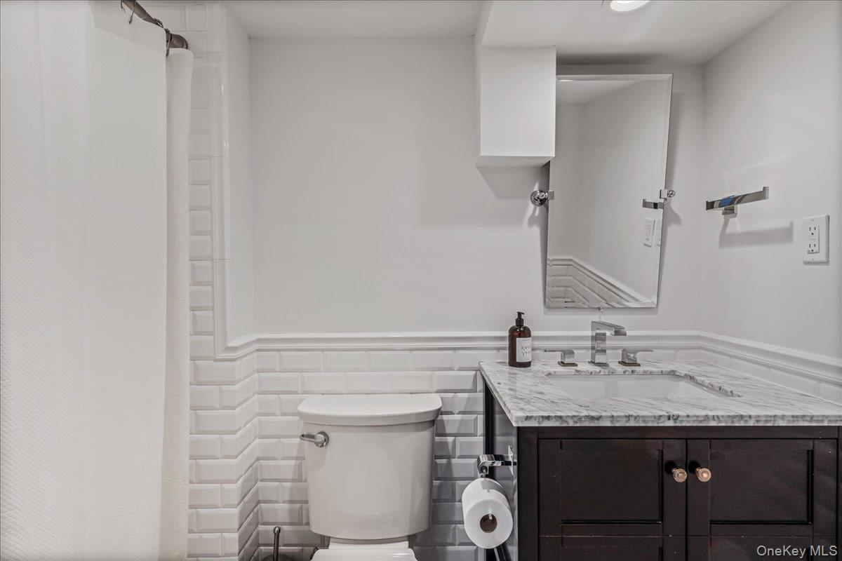 #19 photo, 350 Dogwood Lane, 長島 曼哈塞特 Manhasset , NY 11030