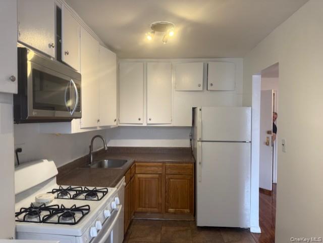 #8 photo, 108-50 62nd Drive, Forest Hills , NY 11375