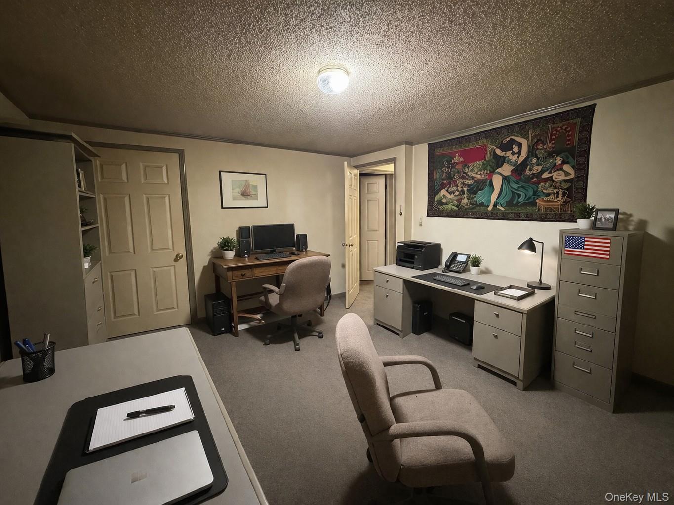 #14 photo, 4 Mews Court, 东长岛 Holtsville , NY 11742