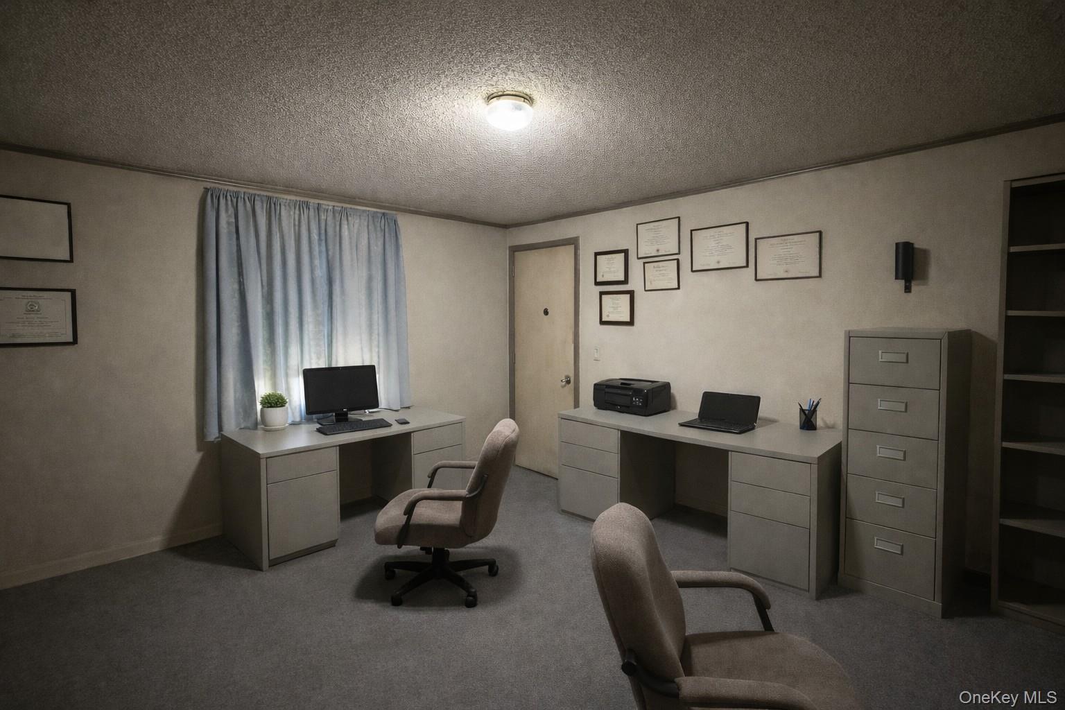 #15 photo, 4 Mews Court, 东长岛 Holtsville , NY 11742