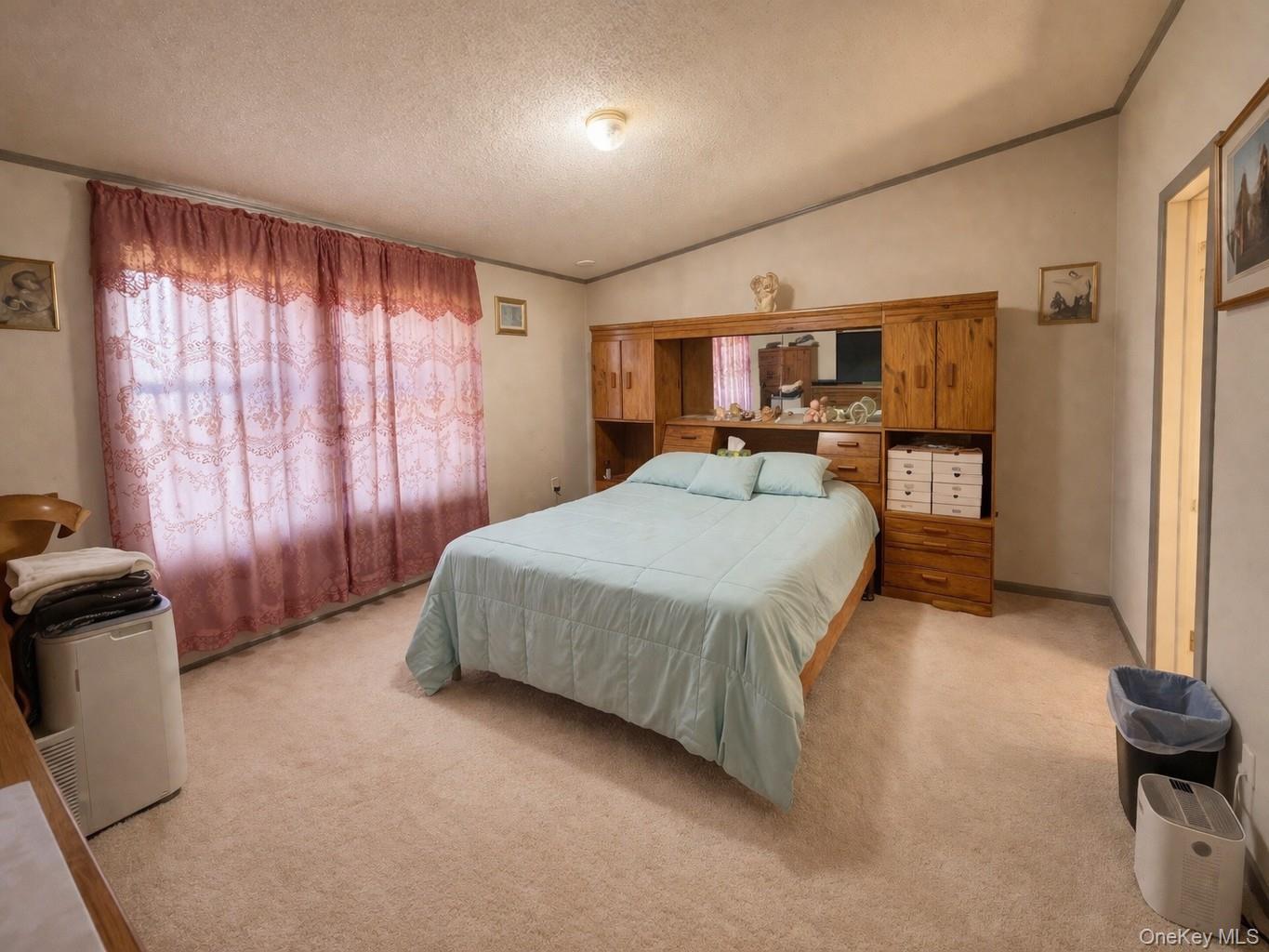 #8 photo, 4 Mews Court, 东长岛 Holtsville , NY 11742