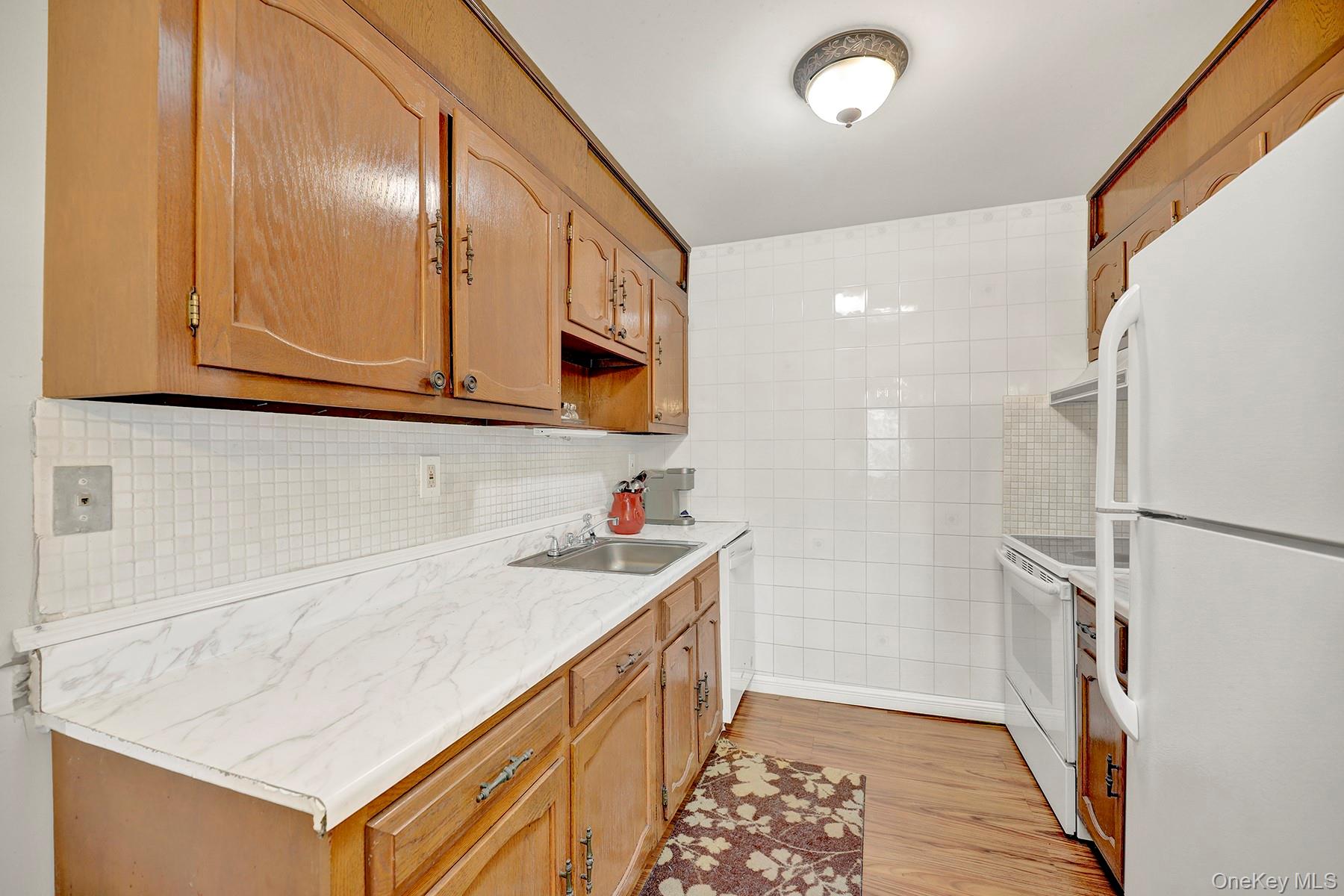 #3 photo, 279 Berwick Court, 东长岛 Ridge , NY 11961