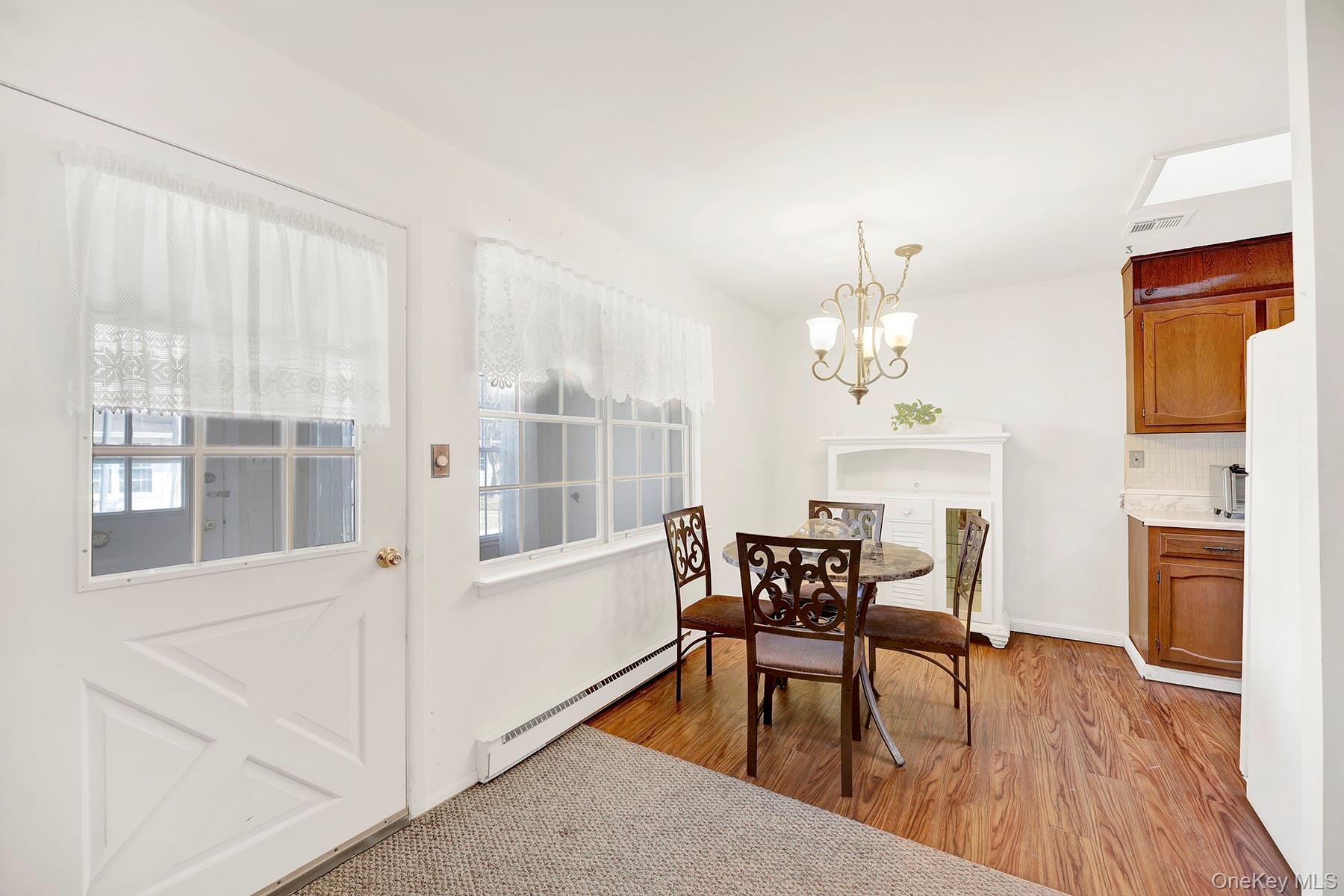 #6 photo, 279 Berwick Court, 东长岛 Ridge , NY 11961