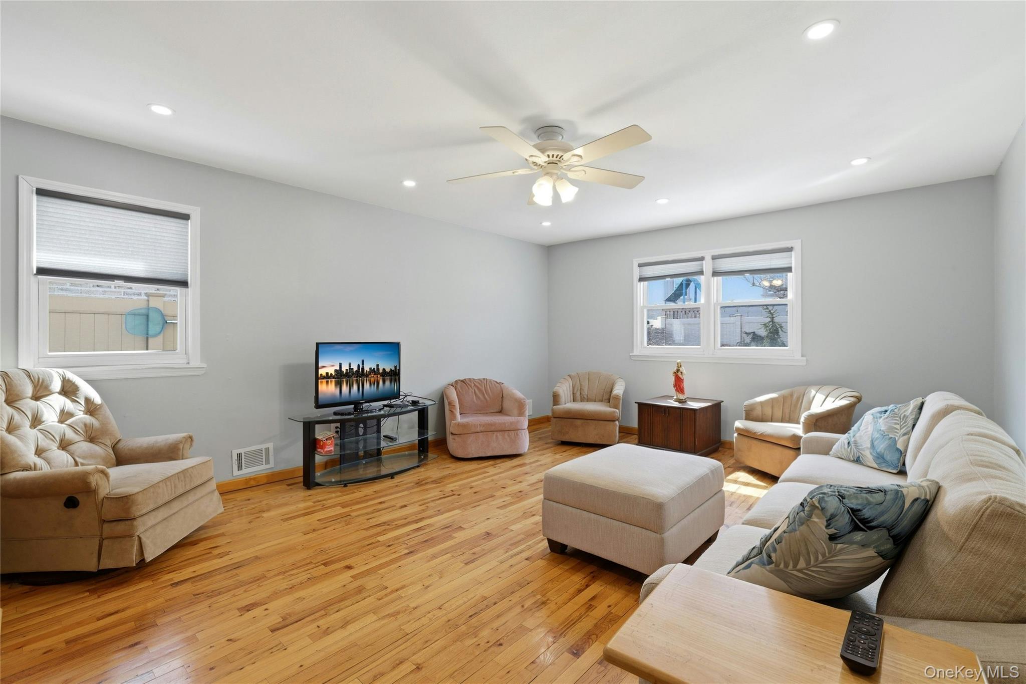 #6 photo, 156-08 88th Street, 뉴욕퀸즈 Howard Beach , NY 11414