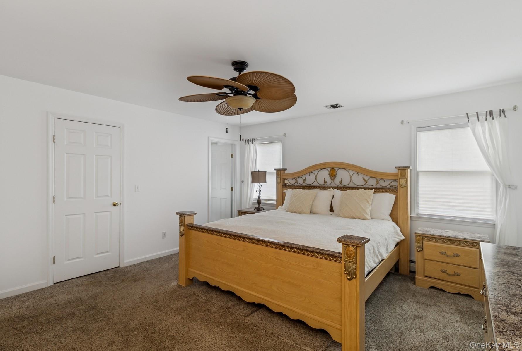 #14 photo, 119 Vineyard Way, सफ़ोक काउंटी Aquebogue , NY 11901