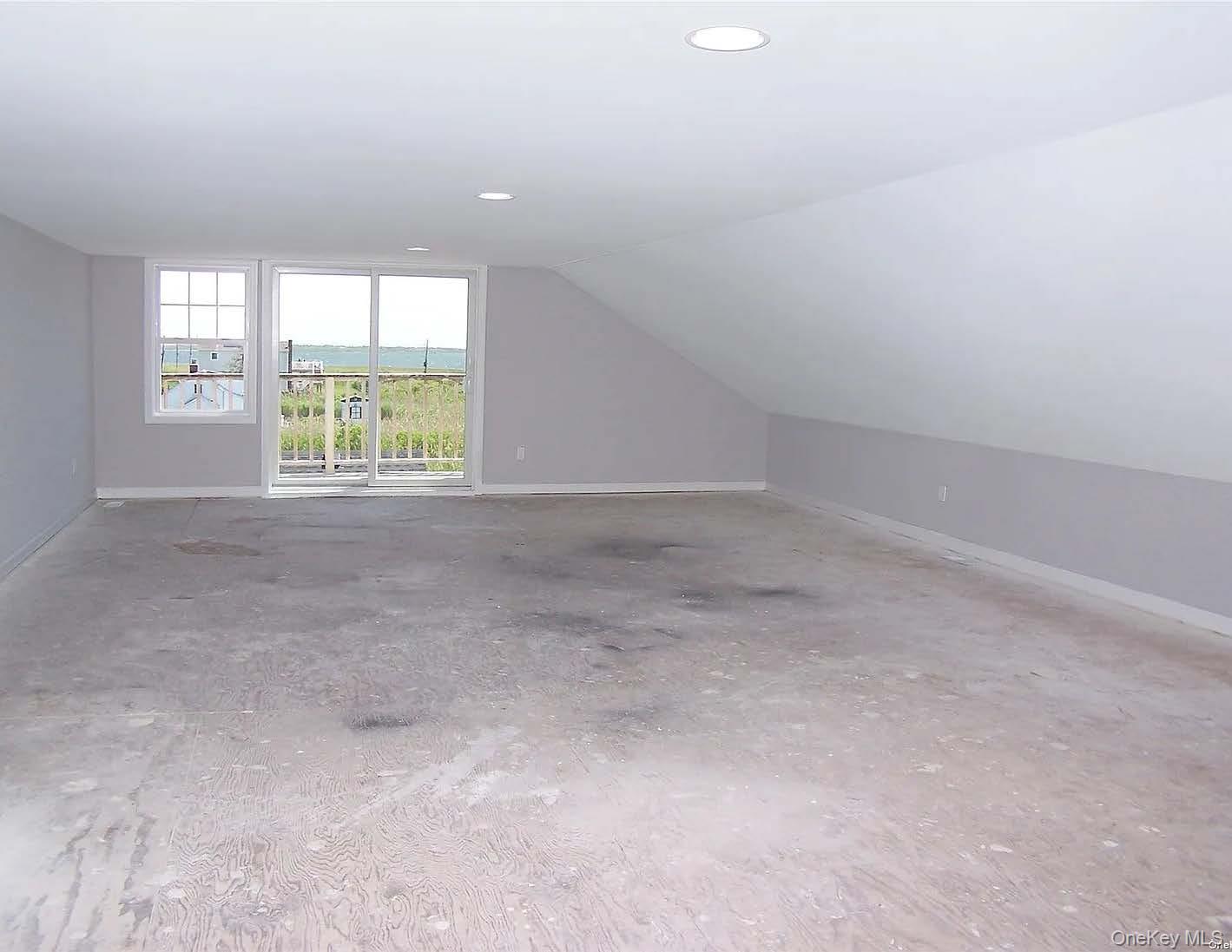 #18 photo, 36 Magnolia Drive, 东长岛 Mastic Beach , NY 11951