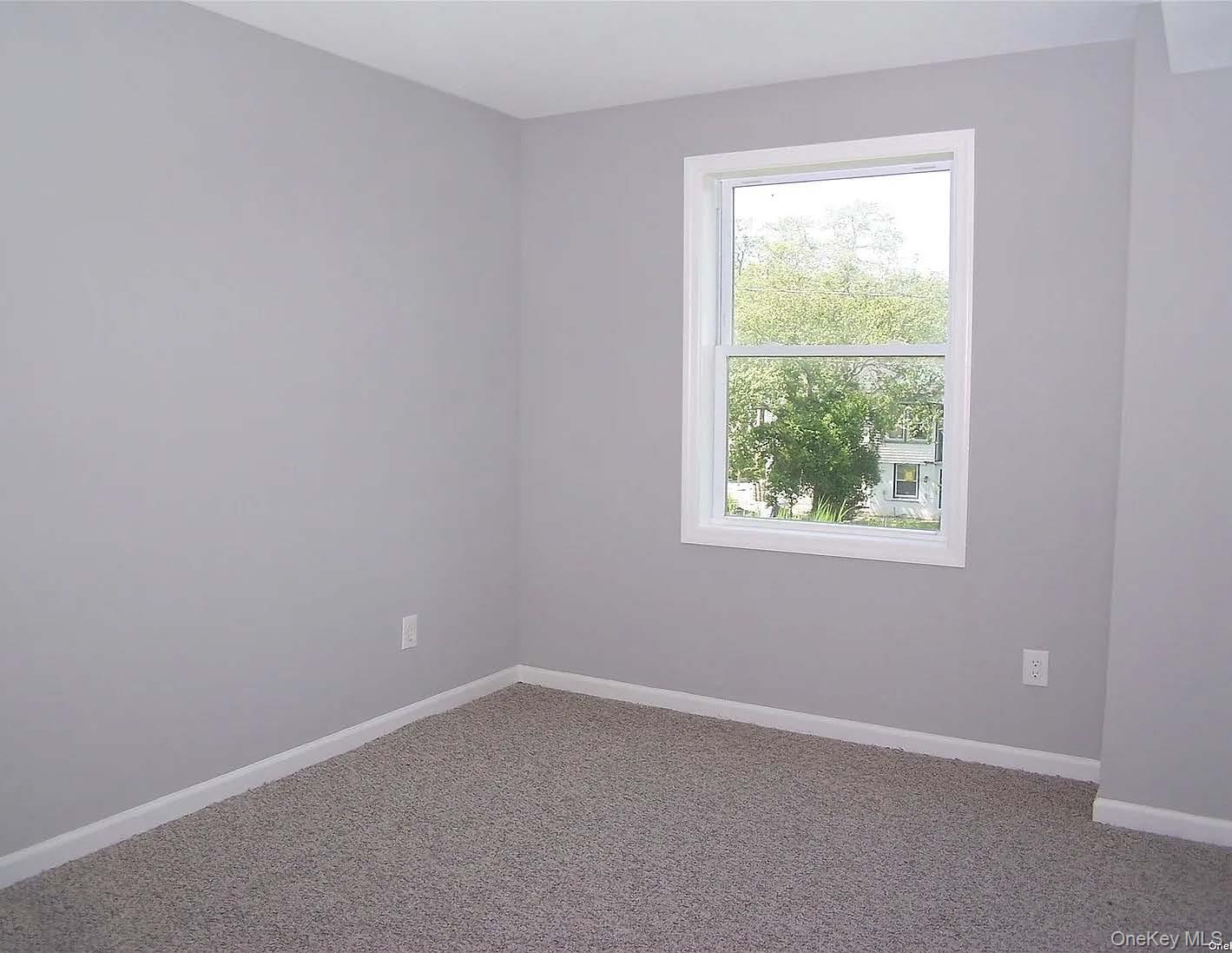 #20 photo, 36 Magnolia Drive, 东长岛 Mastic Beach , NY 11951