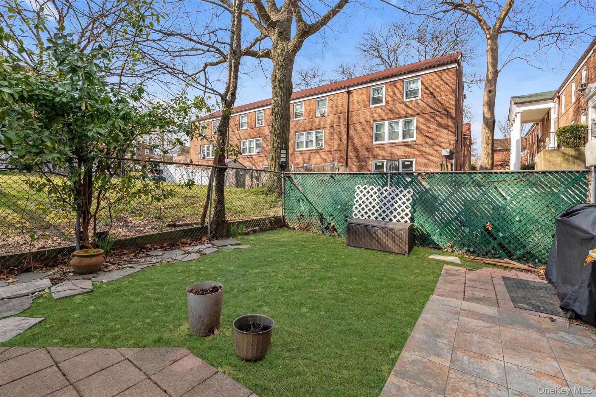 #14 photo, 14908 Union Turnpike, Kew Garden Hills , NY 11367