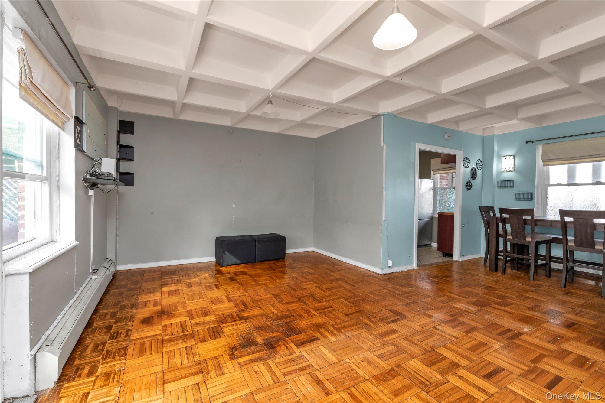 #4 photo, 14908 Union Turnpike, Kew Garden Hills , NY 11367