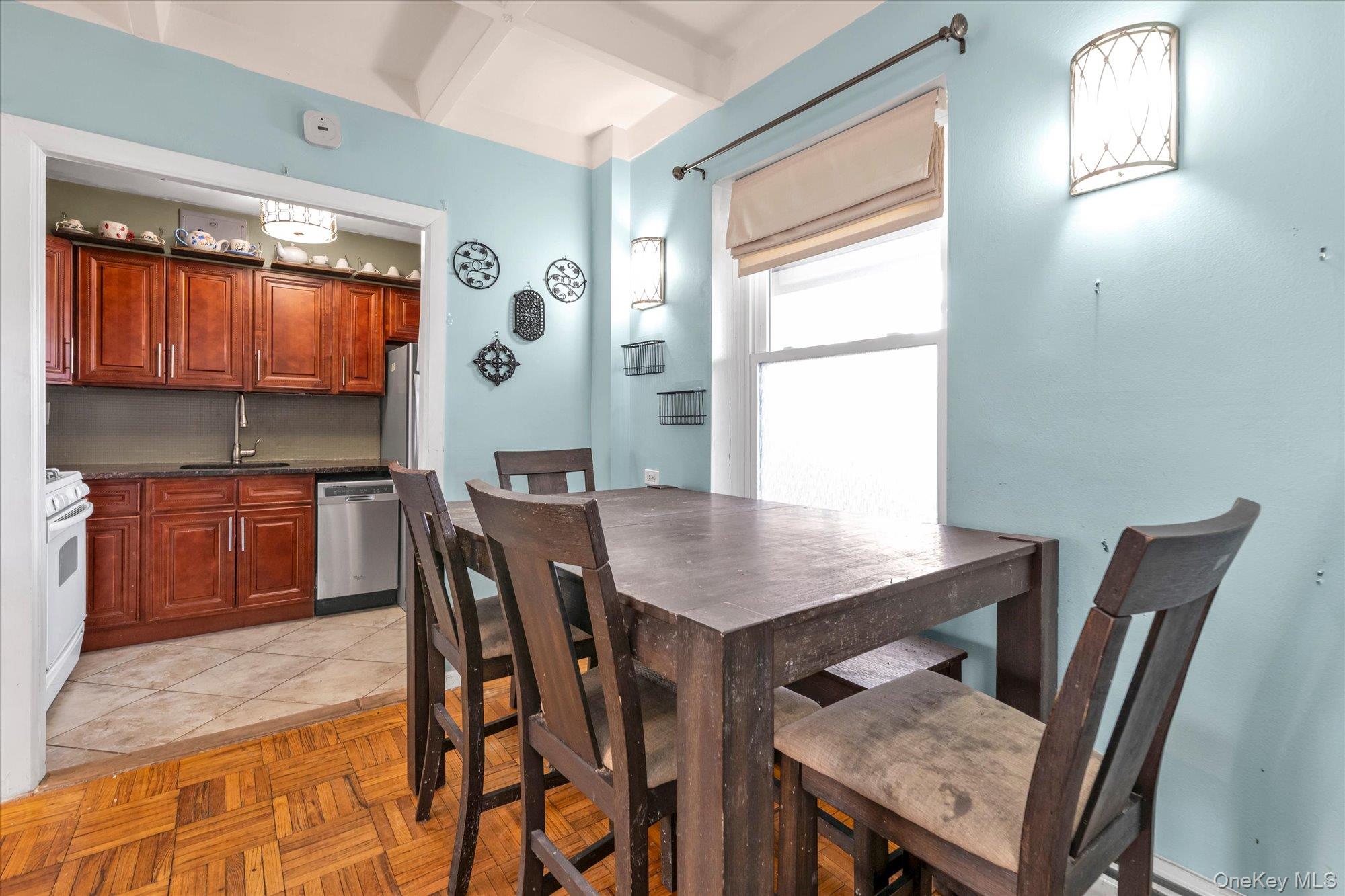 #6 photo, 14908 Union Turnpike, Kew Garden Hills , NY 11367