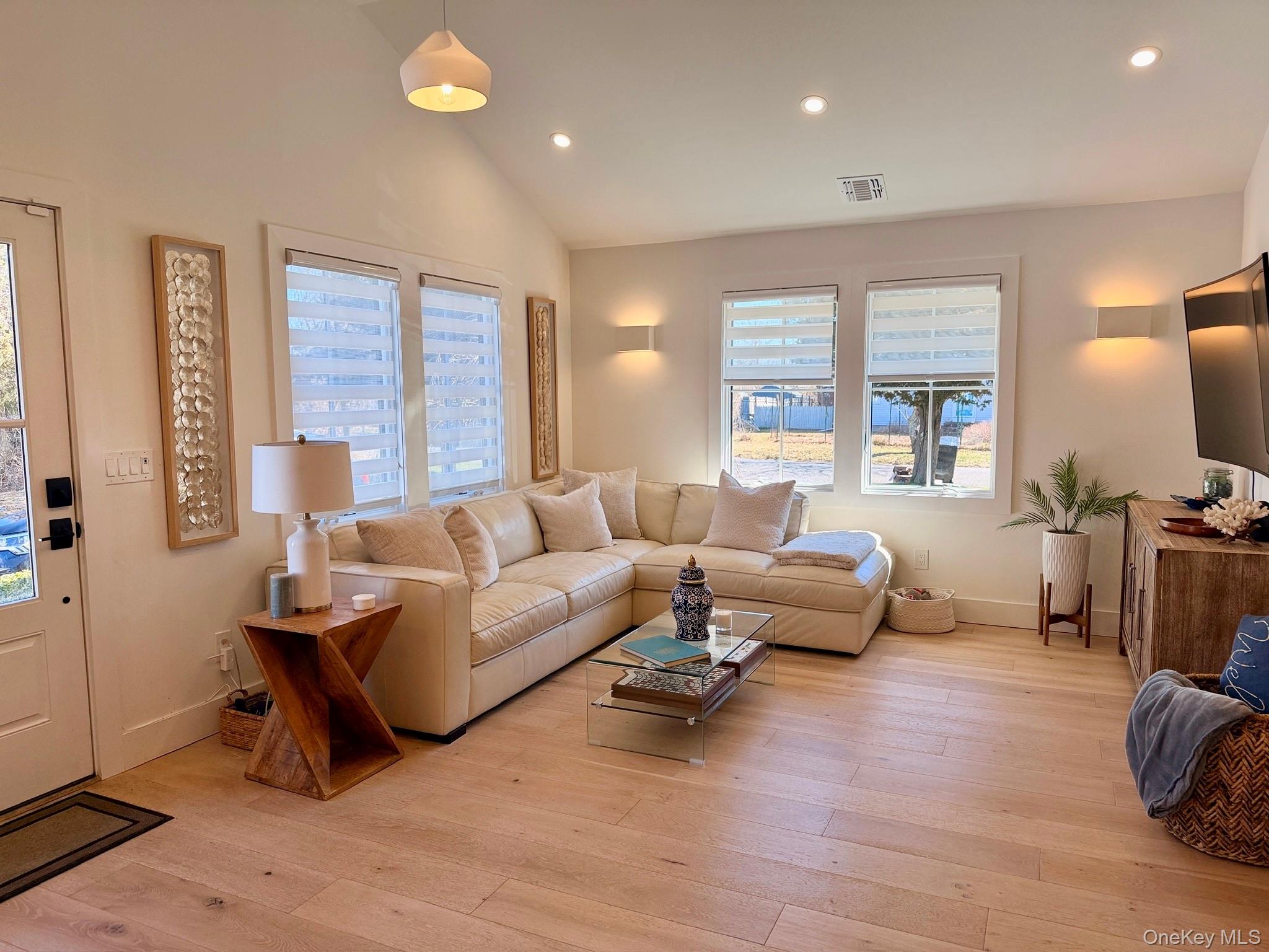 #10 photo, 28 Alanson Lane, Hampton Bays , NY 11946