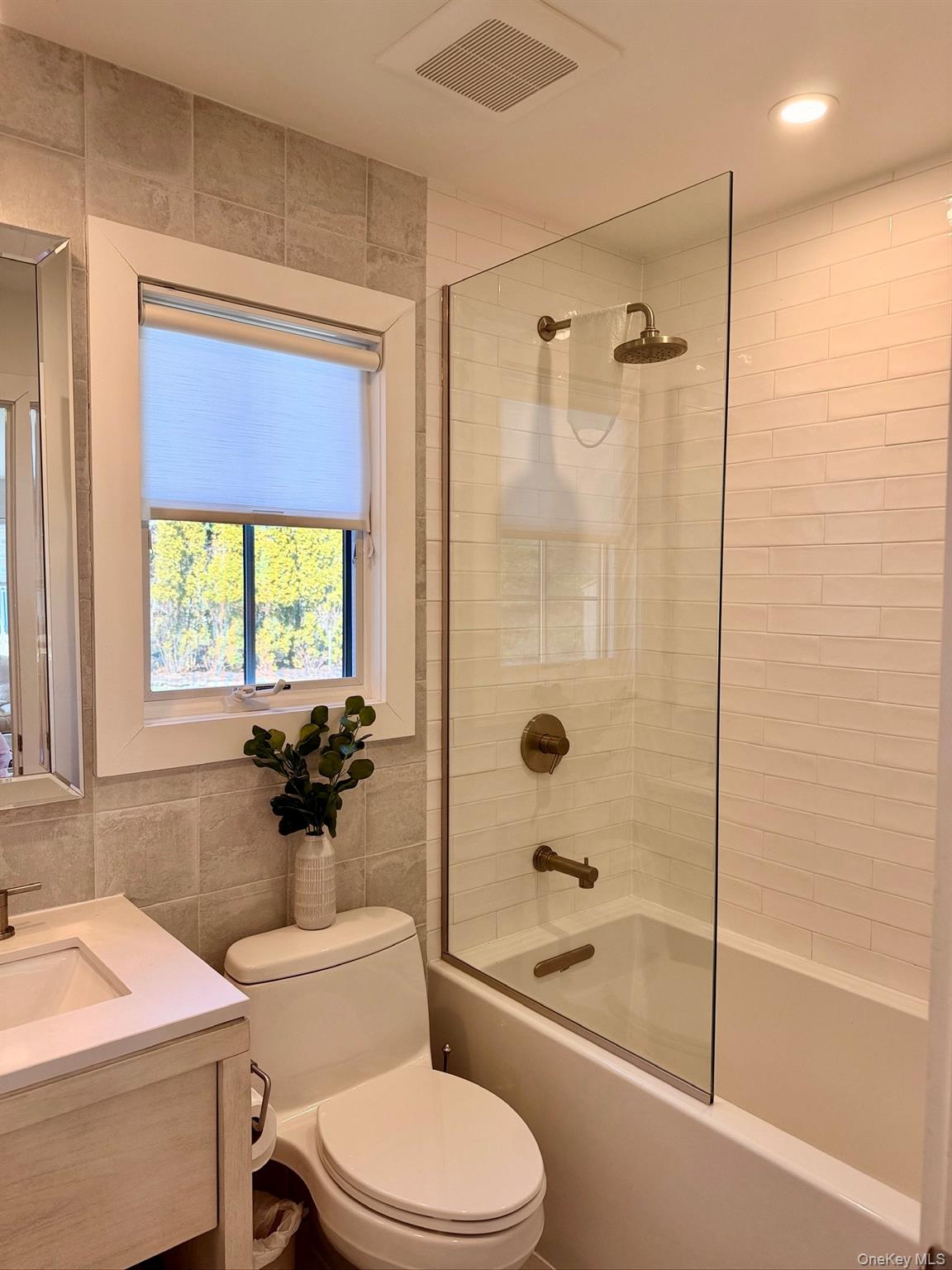 #16 photo, 28 Alanson Lane, Hampton Bays , NY 11946