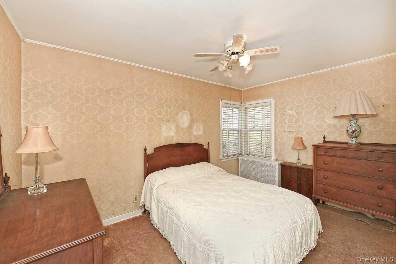 #12 photo, 34 Shaw Drive, 長島 Merrick , NY 11566