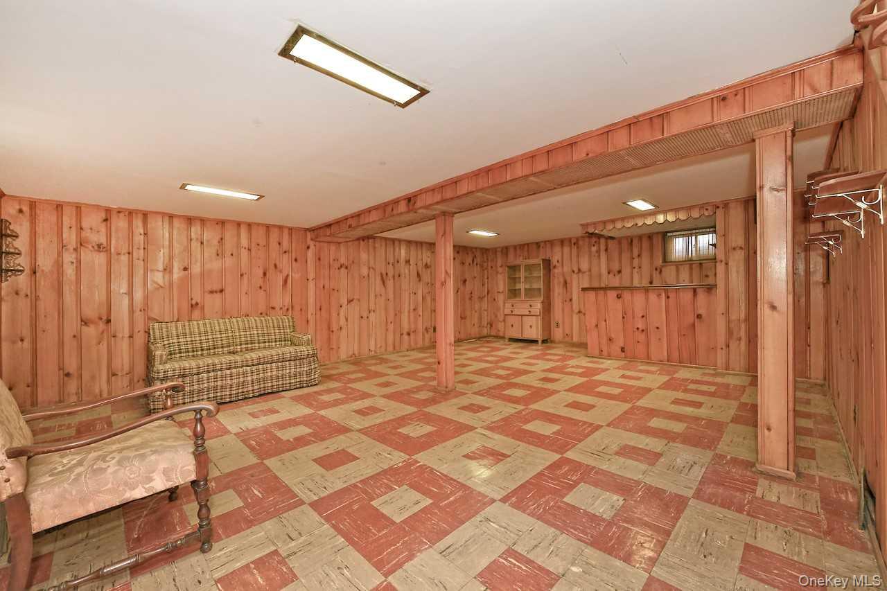 #19 photo, 34 Shaw Drive, 長島 Merrick , NY 11566