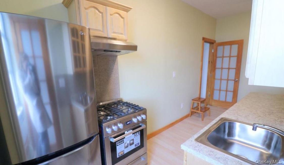 #8 photo, 300 N 8th Street, ब्रुकलीन Brooklyn , NY 11211