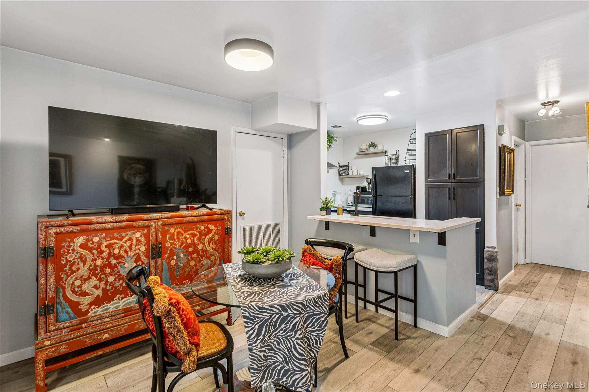 #8 photo, 811 Shore Road, 长岛 长滩 Long Beach , NY 11561