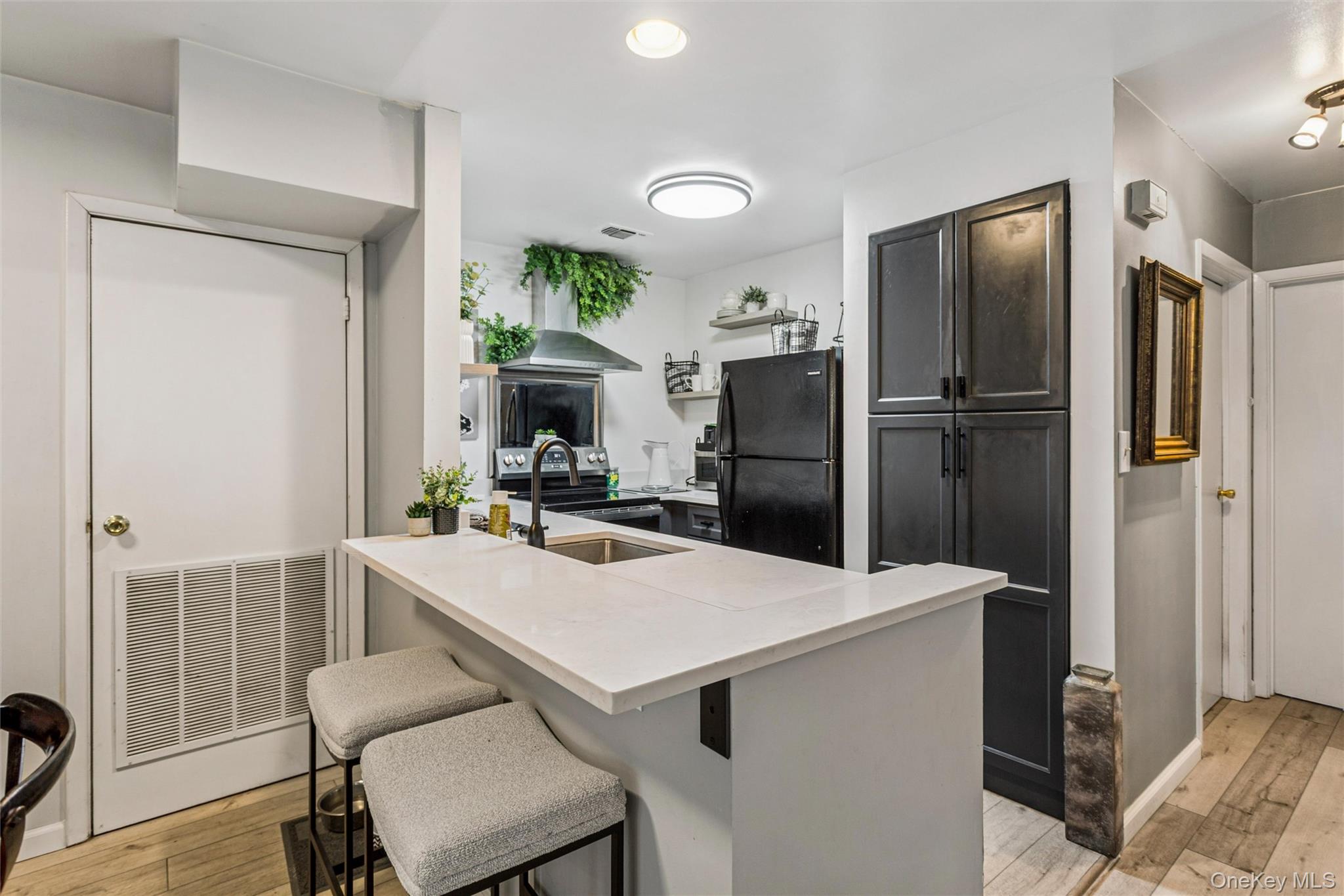 #9 photo, 811 Shore Road, 长岛 长滩 Long Beach , NY 11561