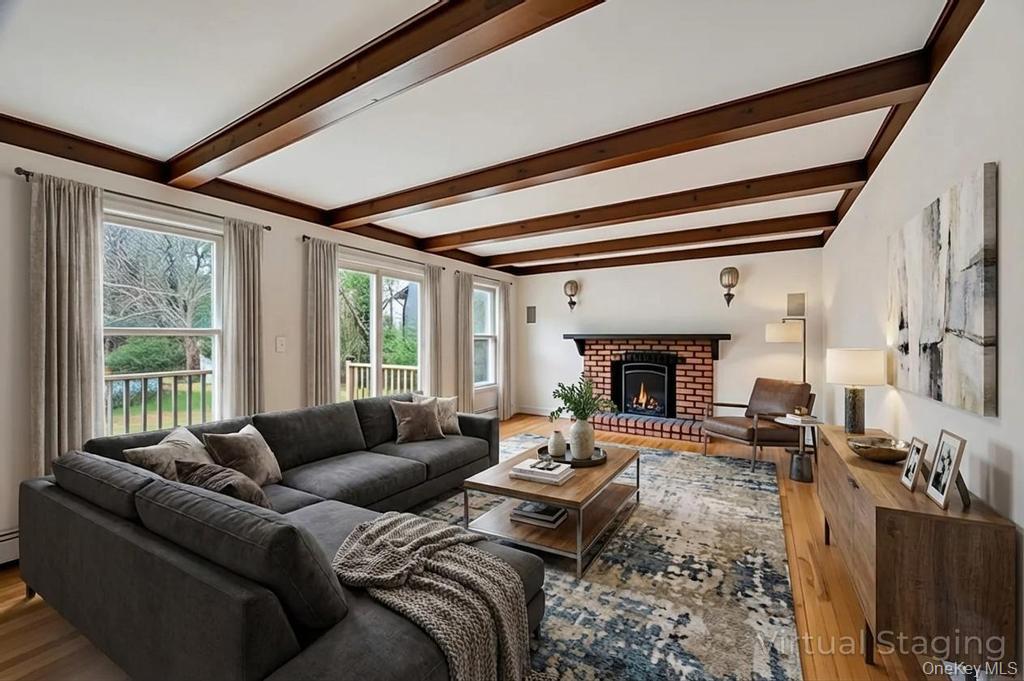 #12 photo, 330 Edgewood Avenue, 東長島 史密斯敦 Smithtown , NY 11787