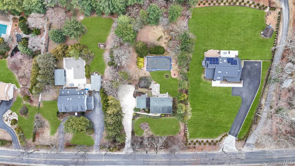 #4 photo, 330 Edgewood Avenue, 東長島 史密斯敦 Smithtown , NY 11787