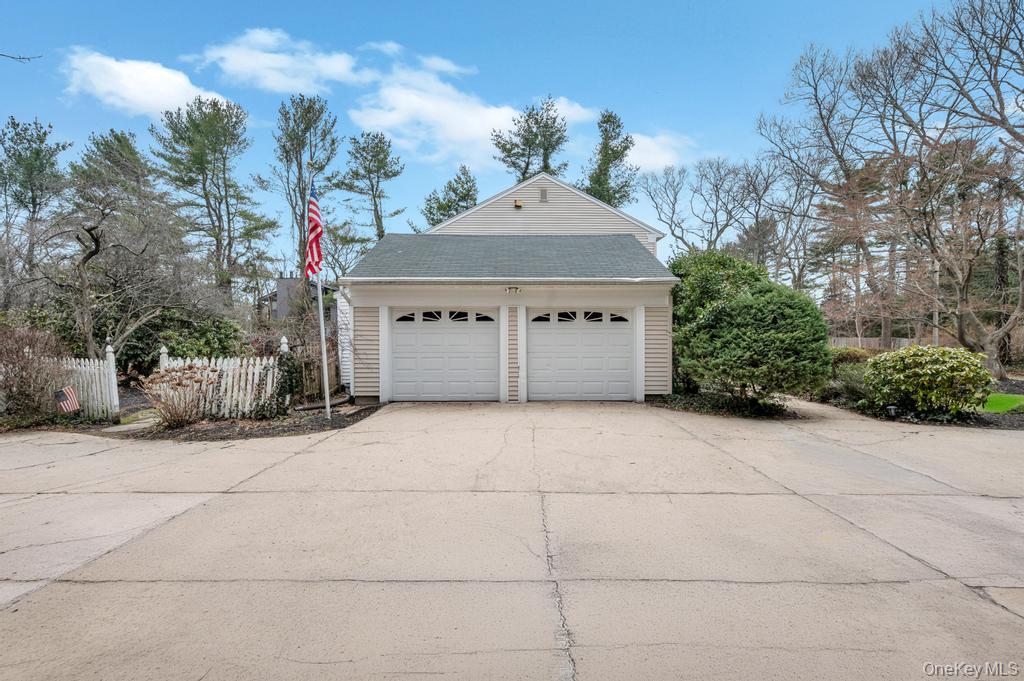 #6 photo, 330 Edgewood Avenue, 東長島 史密斯敦 Smithtown , NY 11787