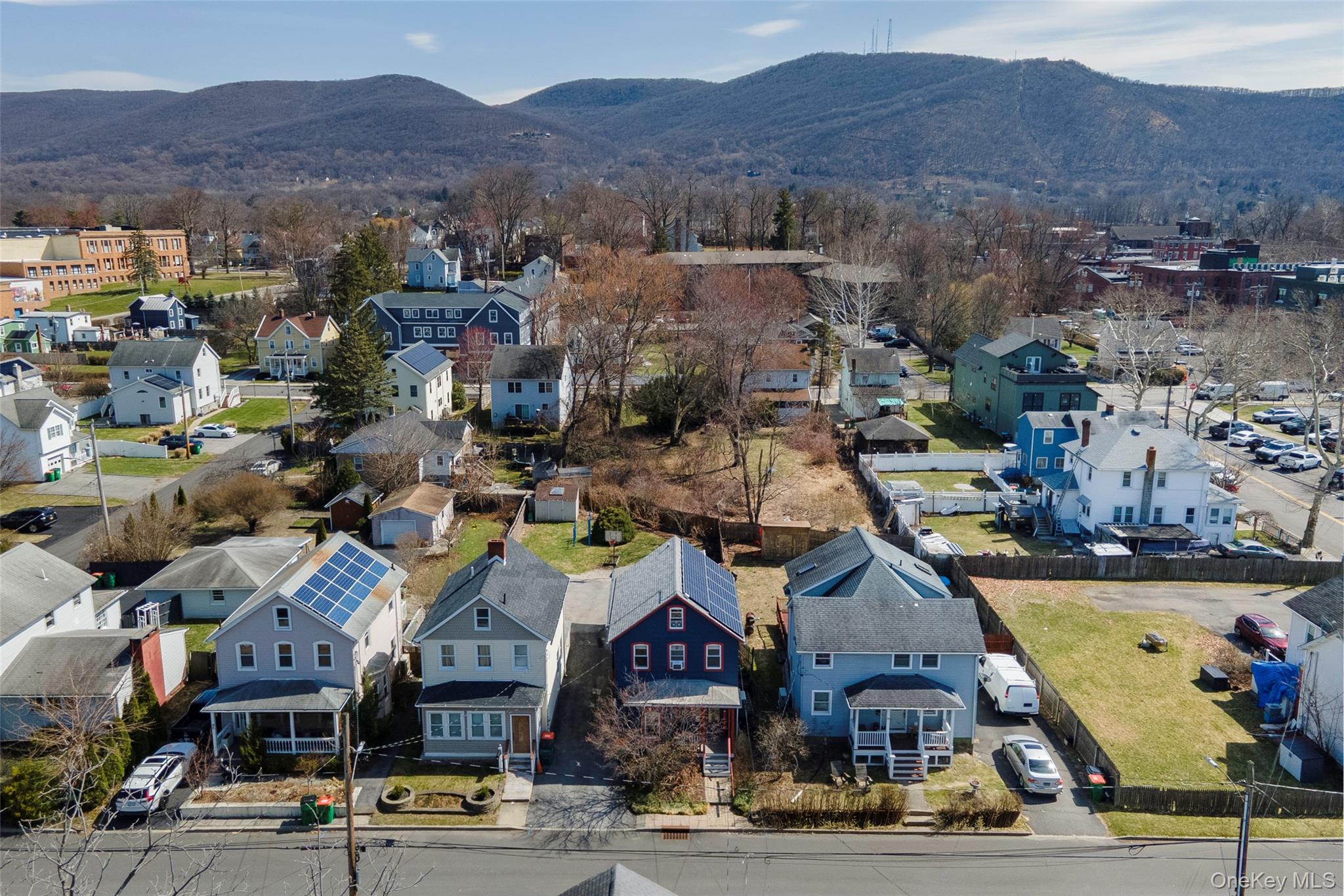 #4 photo, 39 N Chestnut Street, Beacon , NY 12508