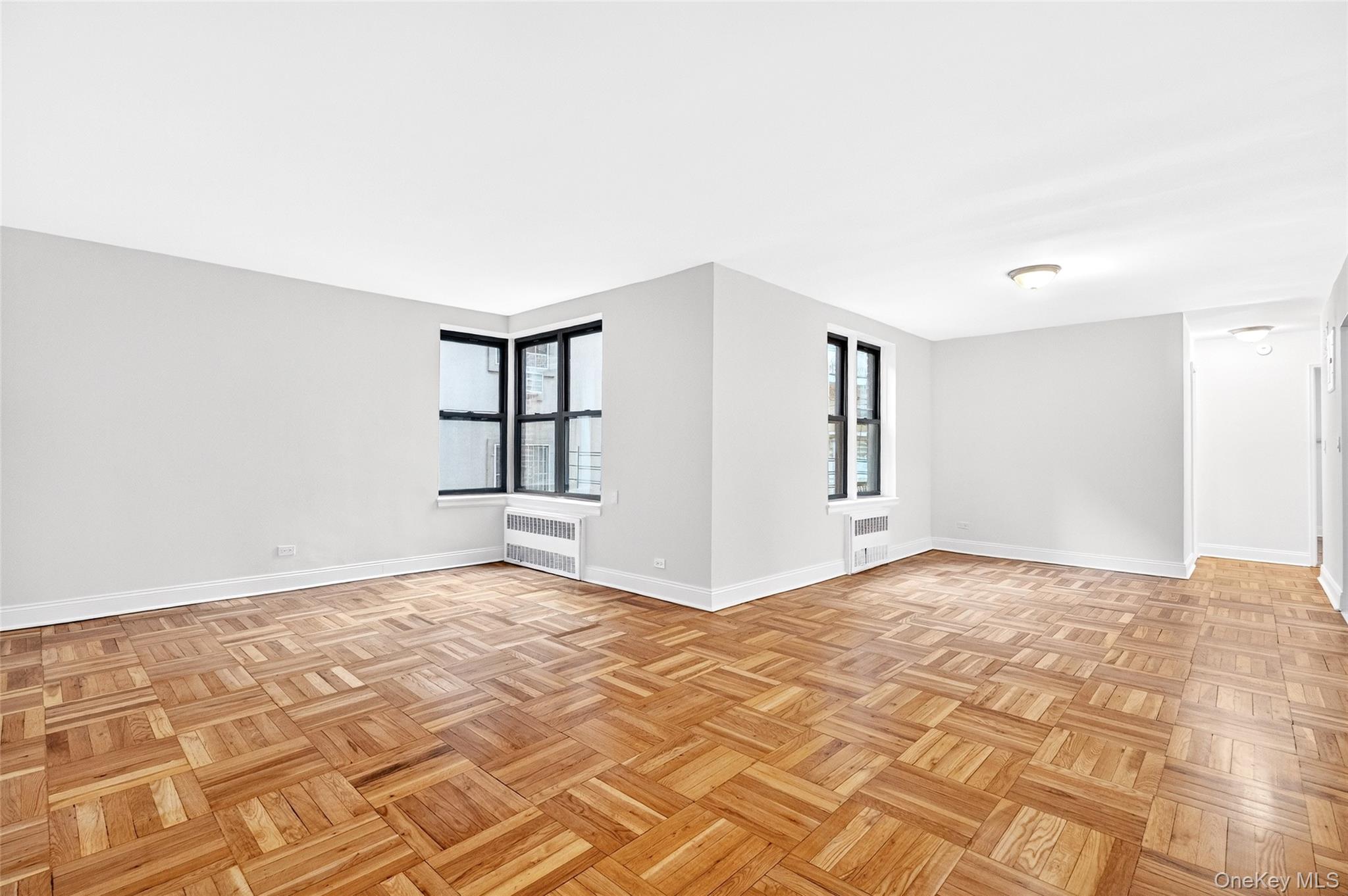 #18 photo, 2244 Bronx Park, Bronx , NY 10467