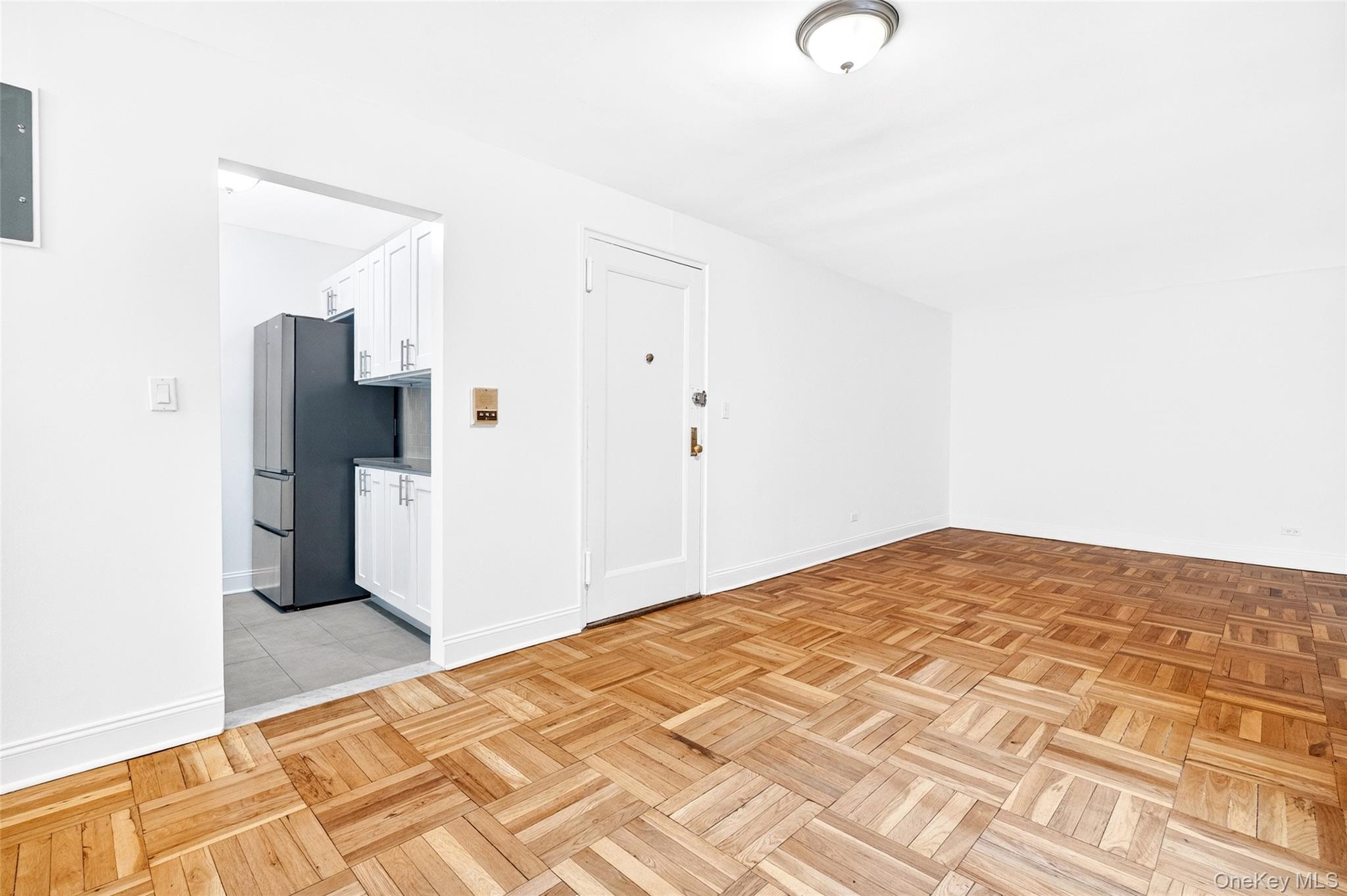 #3 photo, 2244 Bronx Park, Bronx , NY 10467