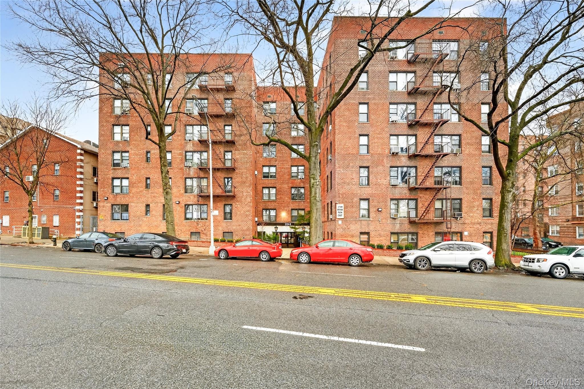 #1 photo, 2244 Bronx Park, Bronx , NY 10467